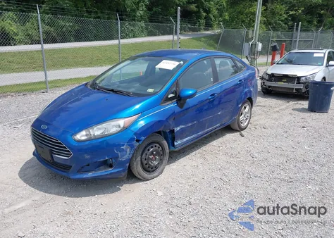 2018 Ford Fiesta Se z USA, uszkodzony, nr VIN 3FADP4BJ1JM133154
